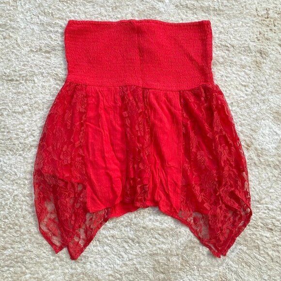 NWOT Venus Gathered Handkerchief Lace Fitted Summer Blouse, size large - Picture 8 of 8